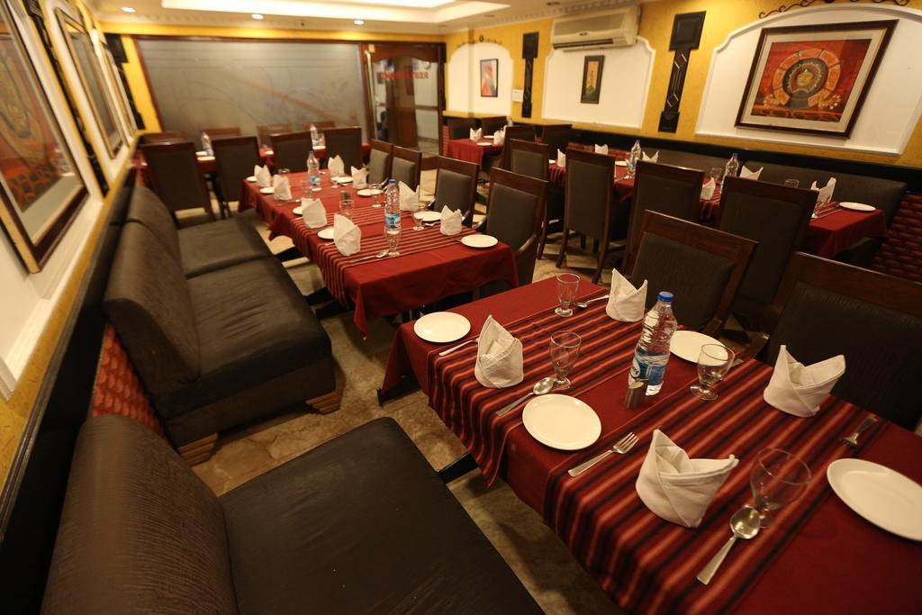 Hotel City Heart Premium Chandigarh Exterior photo