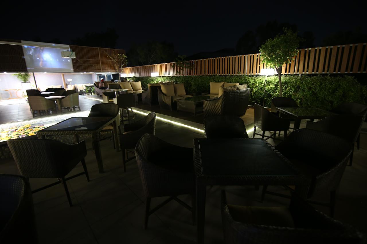 Hotel City Heart Premium Chandigarh Exterior photo